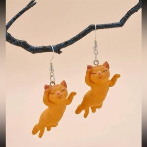 🐈 Awesome 3D 3 Dimensional Swimming Toy Kitty Cat Drop Earrings 🐈